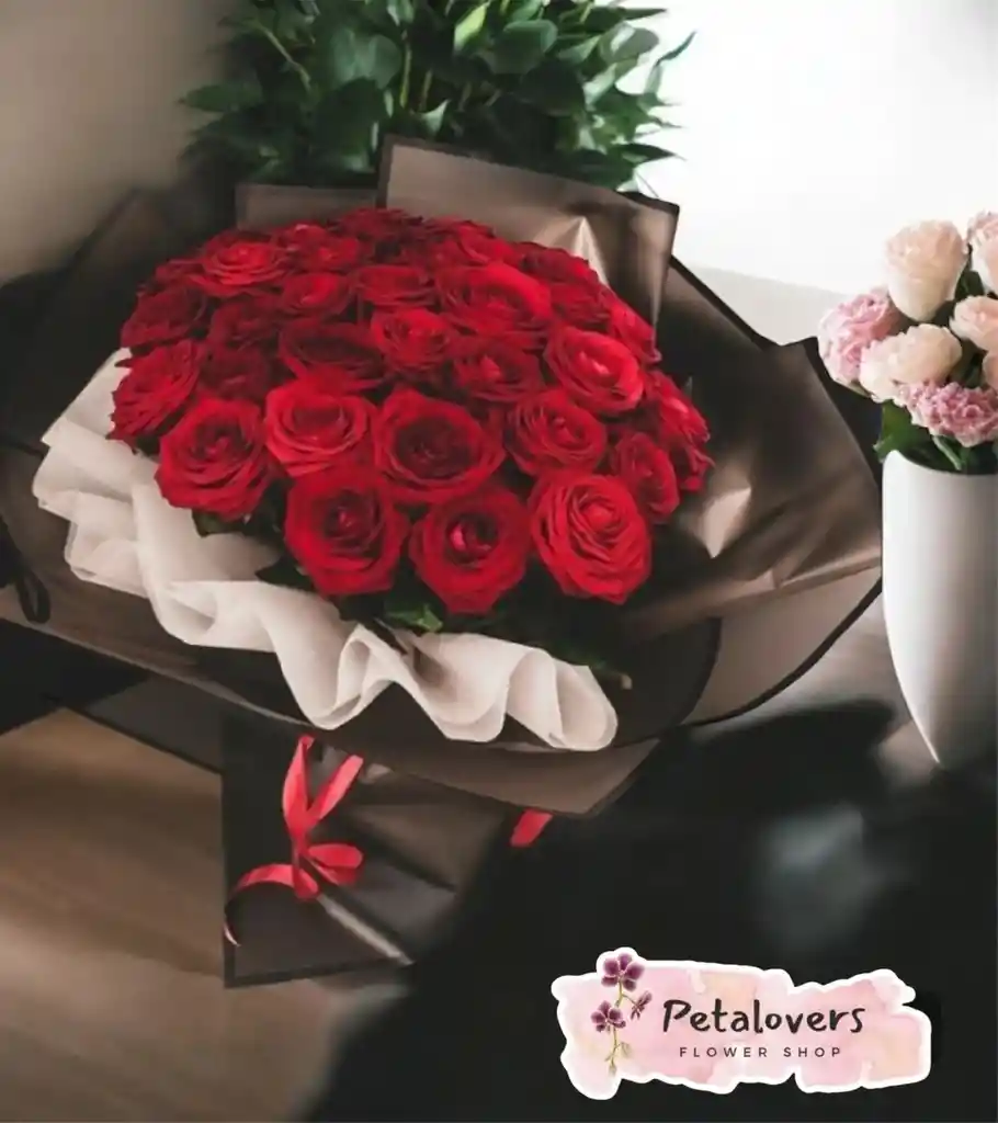 Flores Bouquet De 24 Rosas Rojas