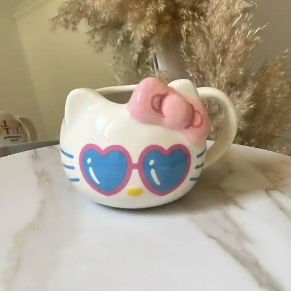 Mug Pocillo 3d Hello Kitty Gafas Corazón