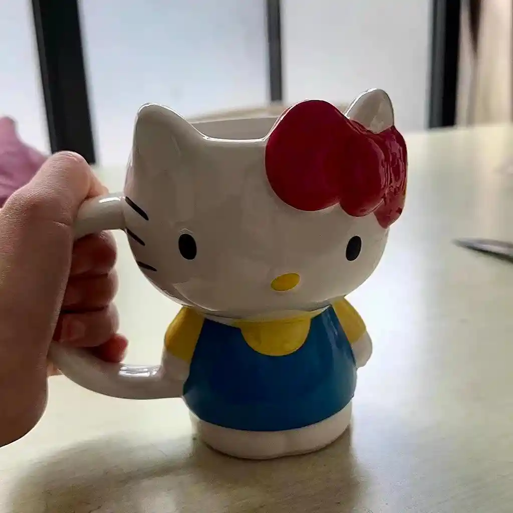 Mug Pocillo 3d Hello Kitty Cuerpo Completo
