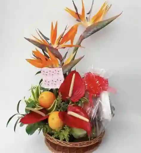 Ikebana Con Frutas