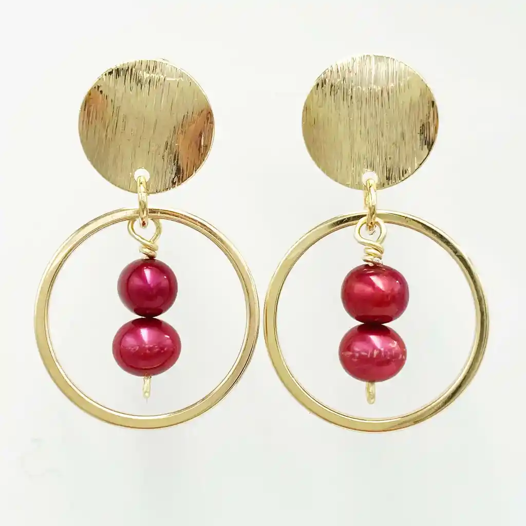 Aretes Perlas Color Cereza