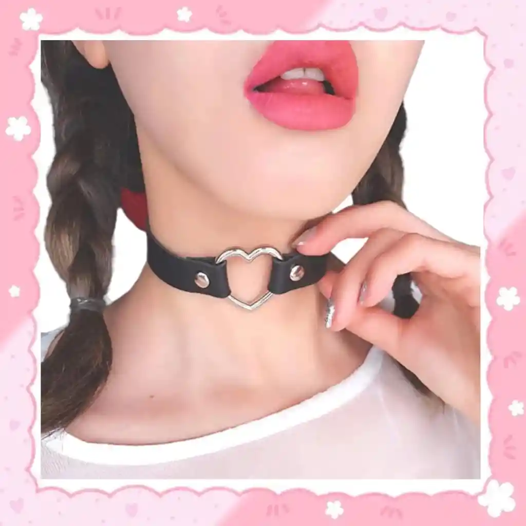 Choker Negro Corazón.