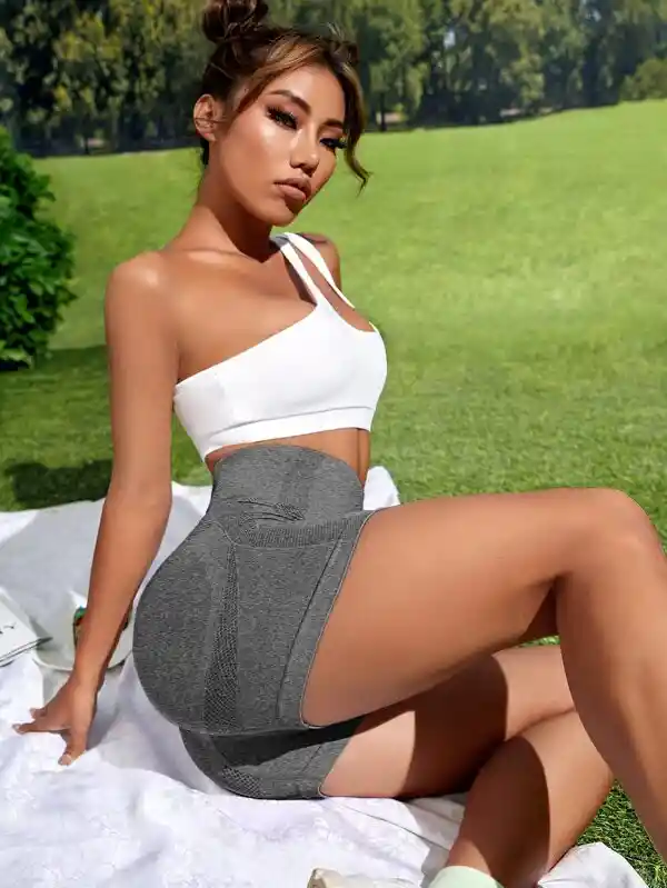 Short Deportivo Gris Oscuro Talla L