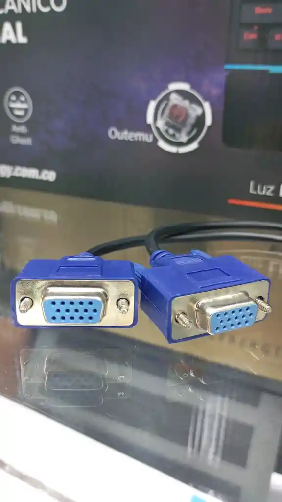 Cable De Video En Y Vga Macho A Vga Hembra Doble