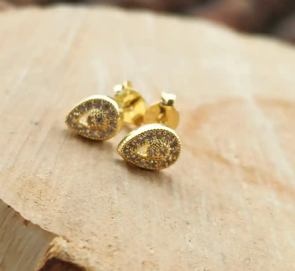 Arete Gota En Micro Zirconia En Oro Laminado 18k