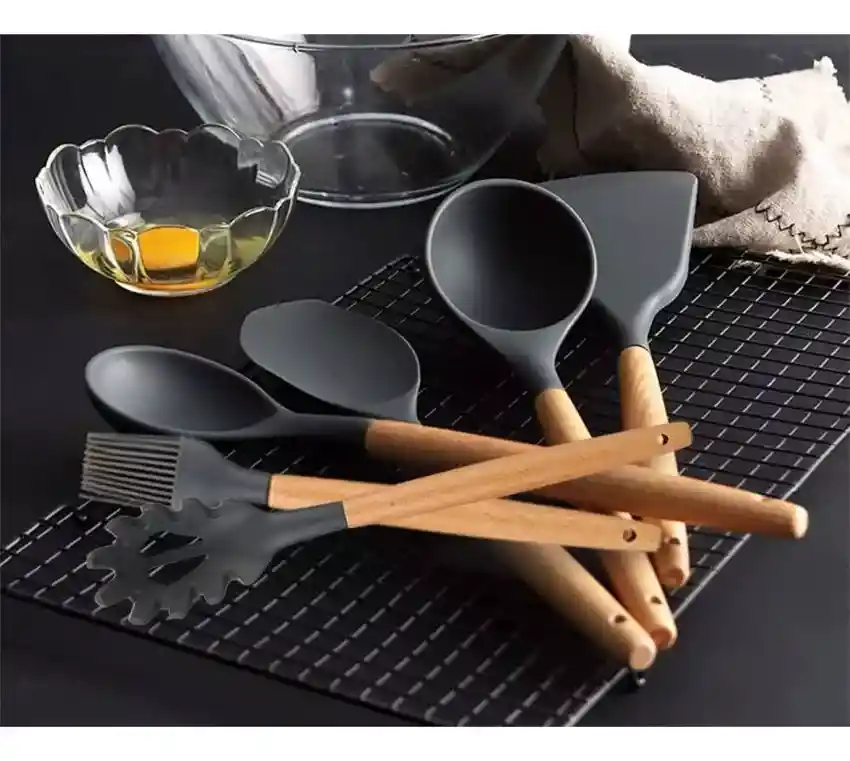 Set X 12 Utensilios De Cocina Silicona Resistentes Al Calor Color Negro