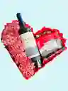 Regalo Especial Corazon Con Vino, Chocolates, Flores Y Café