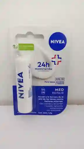 Labial Nivea Medicado X 4.8 Gr