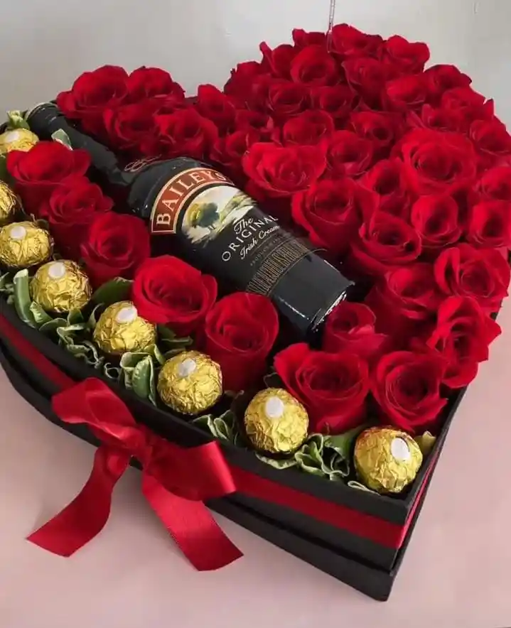 Corazon Con Ferreros Y Licor