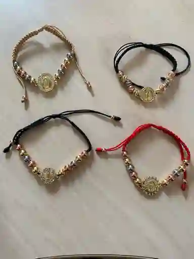 Pulsera Tejida En Rodio Con La Virgen De Guadalupe