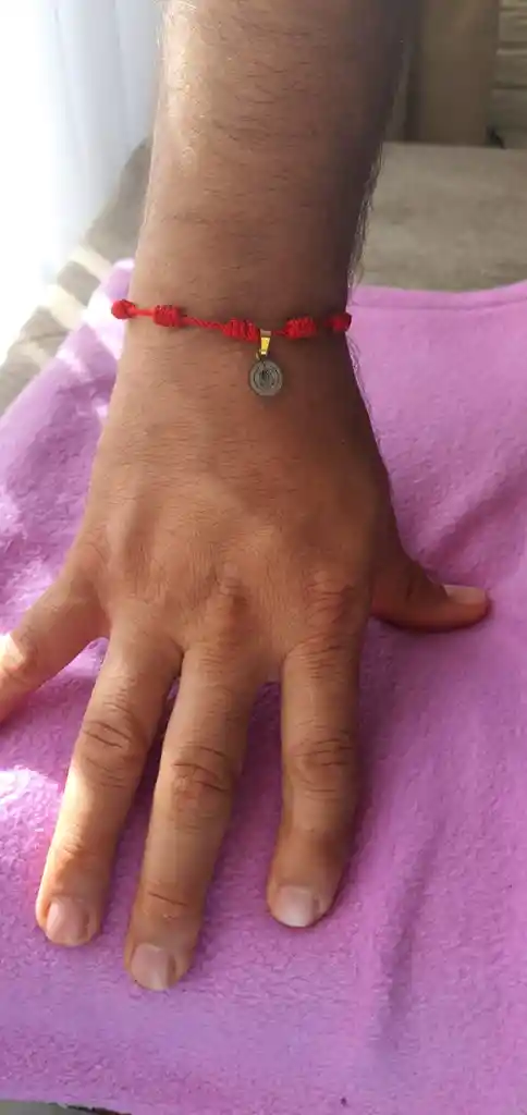 Pulsera De Nudos Con La Medalla De San Benito Abad