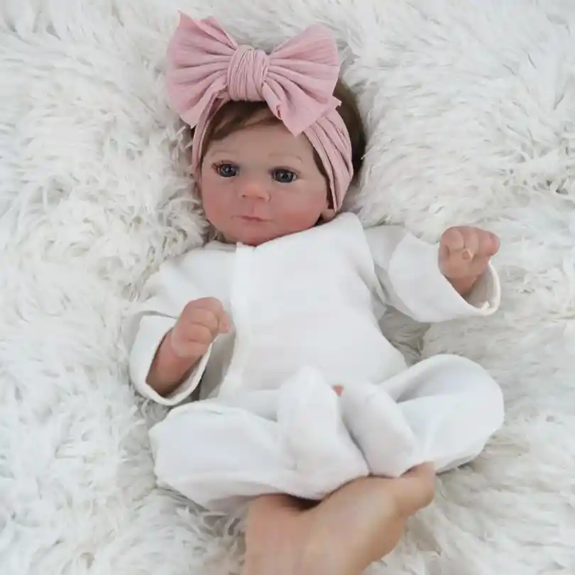 Bebe Reborn Alicia Ropa Blanca