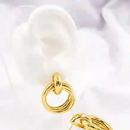 Aretes Dorados