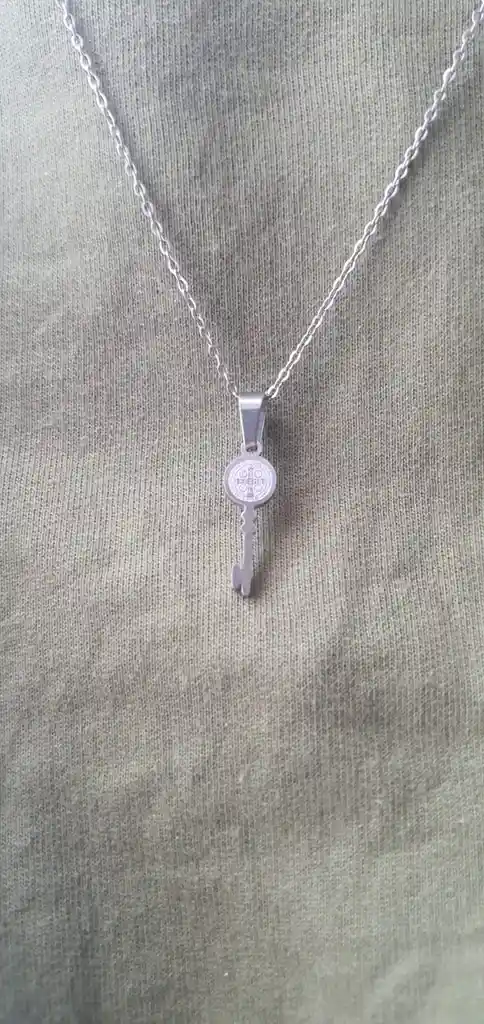 Dije Pequeño Llave De San Benito Abad