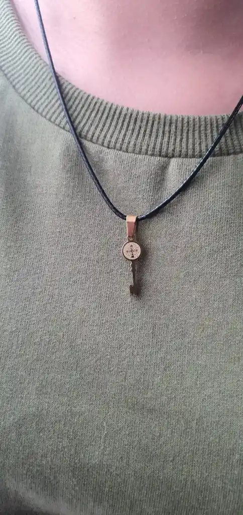 Dije Pequeño Llave De San Benito Abad
