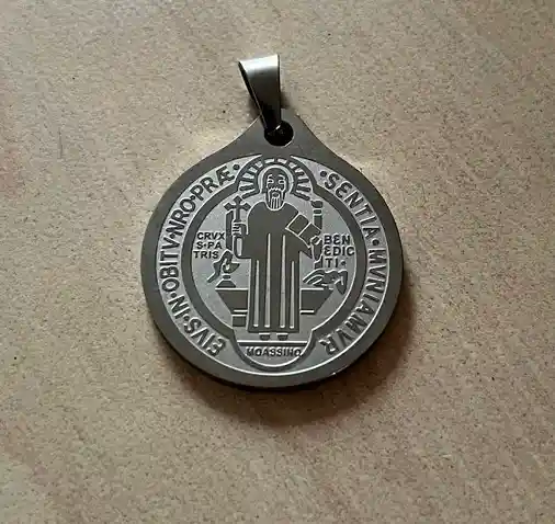 Dije Grande Medalla De San Benito Abad