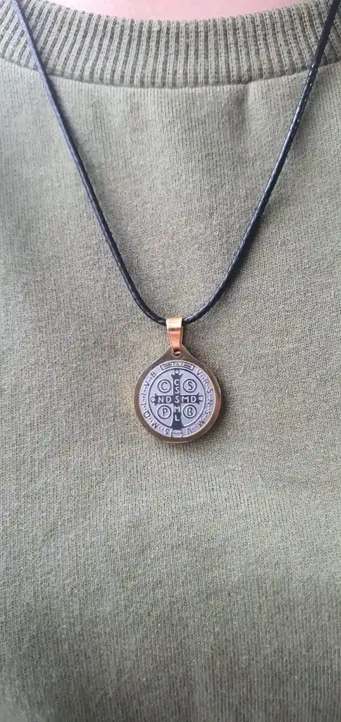Dije Mediano Medalla De San Benito Abad