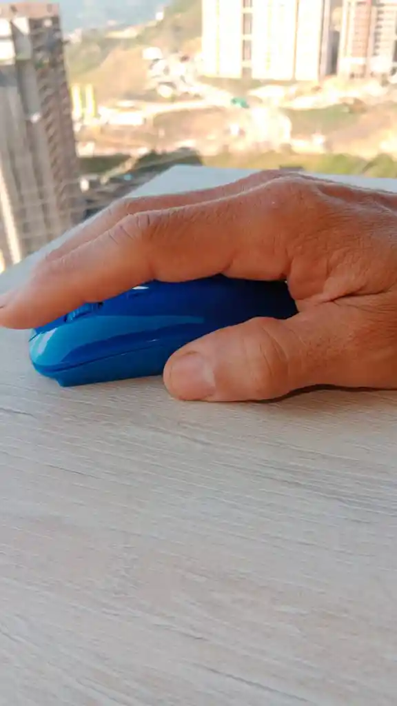 Mouse Inalámbrico Azul Semi Plano Aoas De 2.4ghz 1600dpi 10m