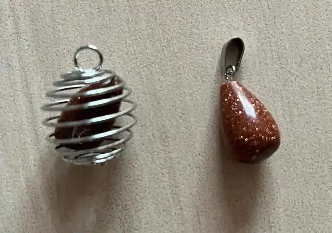 Dije De Cuarzos Lluvia De Oro (diferentes Modelos)