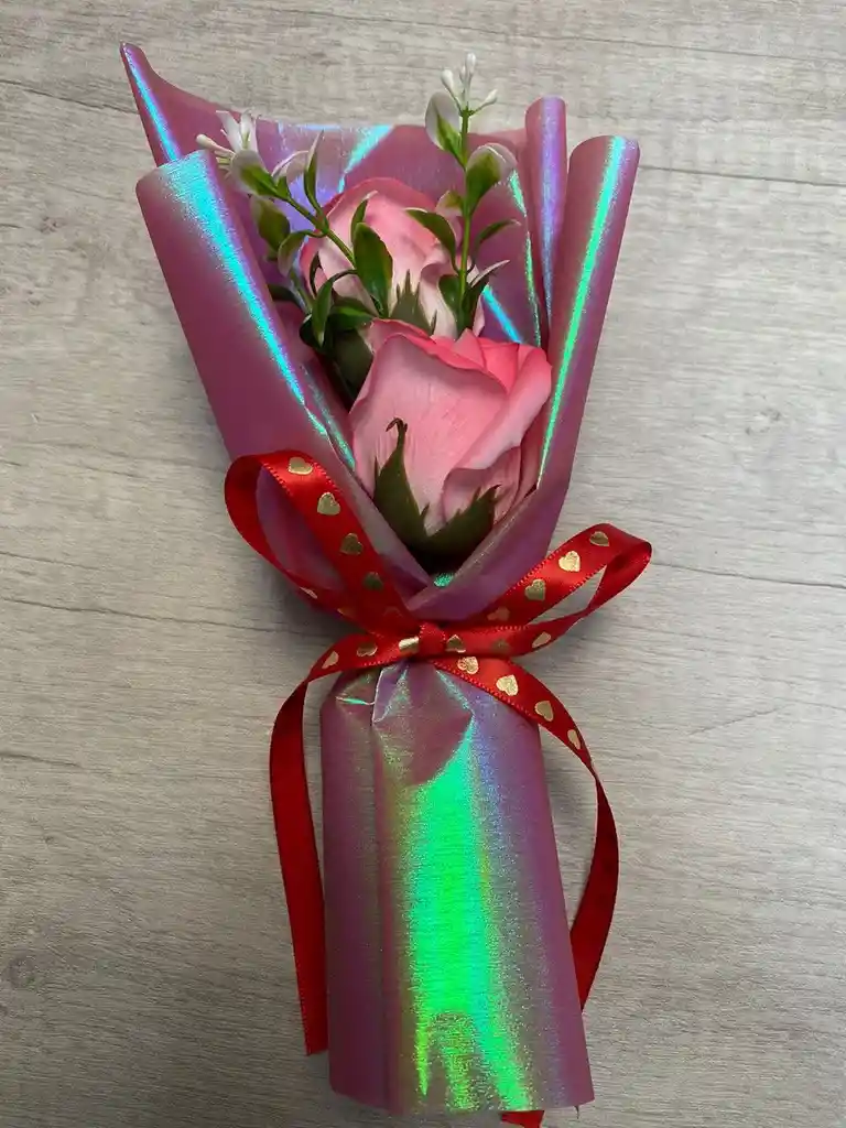 Ramo Pequeño De Flores Para Regalar Amor Y Amistad