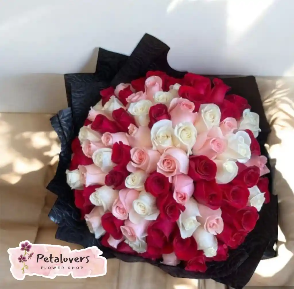 Flores Bouquet De 50 Rosas Combinadas (rojas, Rosadas Y Blancas) Amor Y Amistad