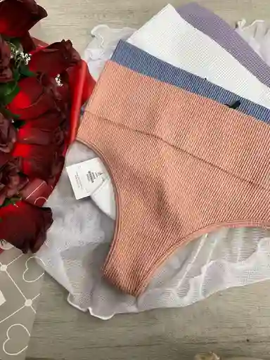 Panty Hermoso Buena Altura Hermosos Colores