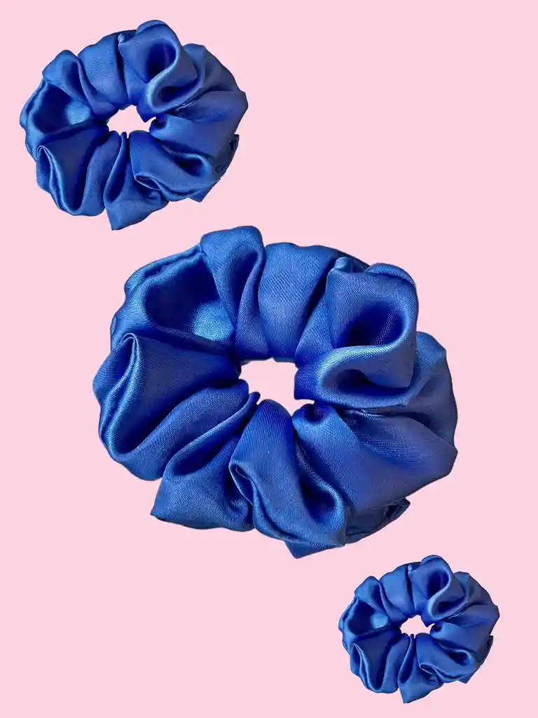 Bamba Scrunchies En Satín Mar Azul