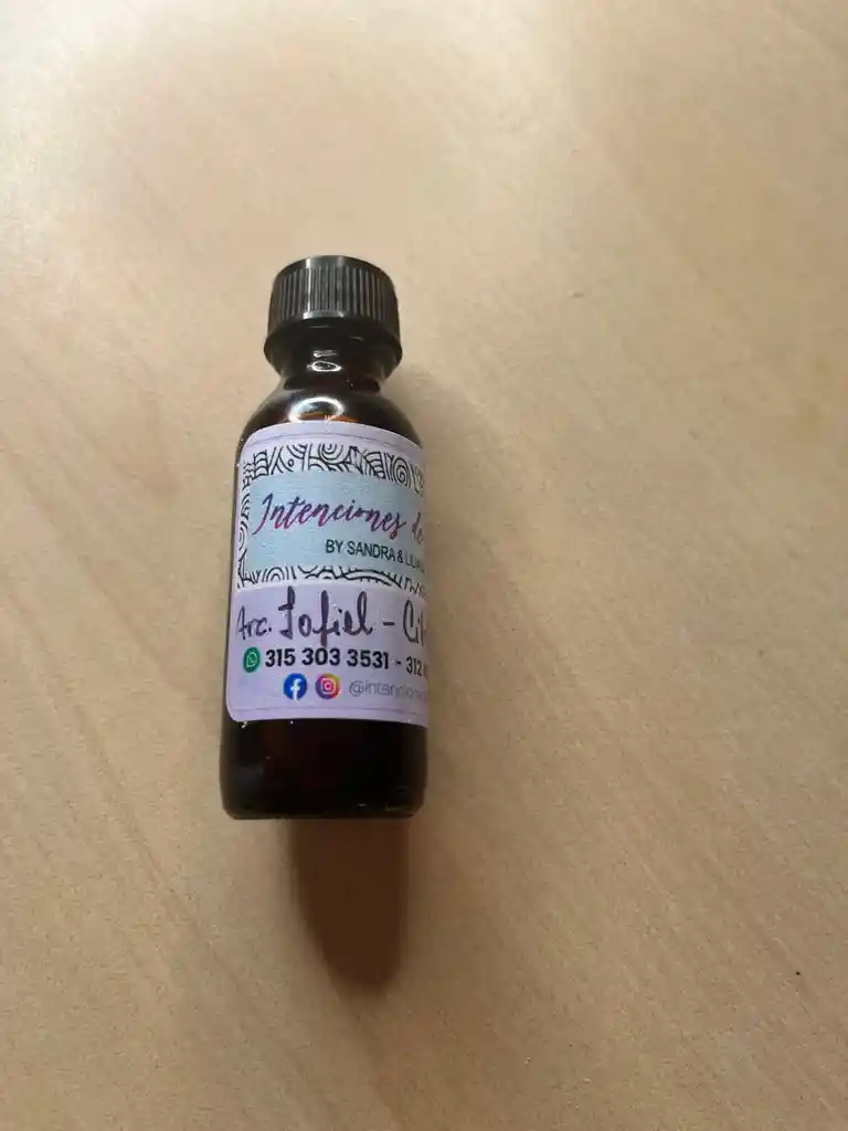 Aceite De Aromas Esenciales Con Energia Angelica Y Arcangelica (20ml)