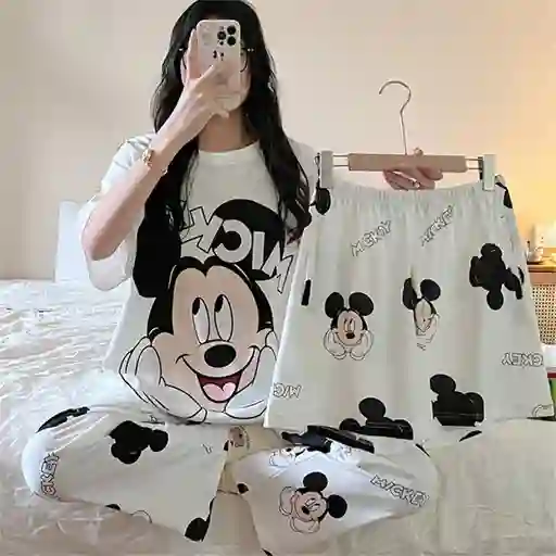 Pijama Tres Piezas Mickey Talla Única (camiseta + Pantalón + Short)