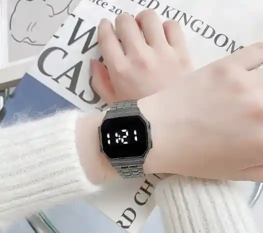 Reloj Digital Led - Correa De Acero Inoxidable, Pantalla Táctil, Pantalla Luminosa Para Hombres Y Mujeres - Perfecto Para El Uso Diario