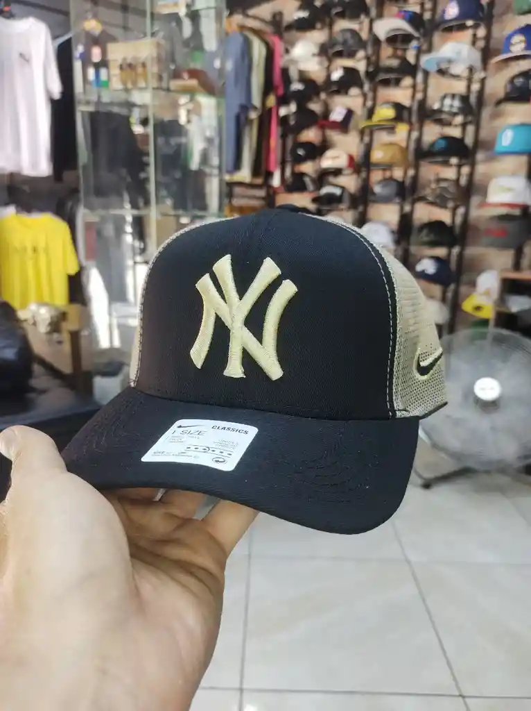 Gorra Ny Negra