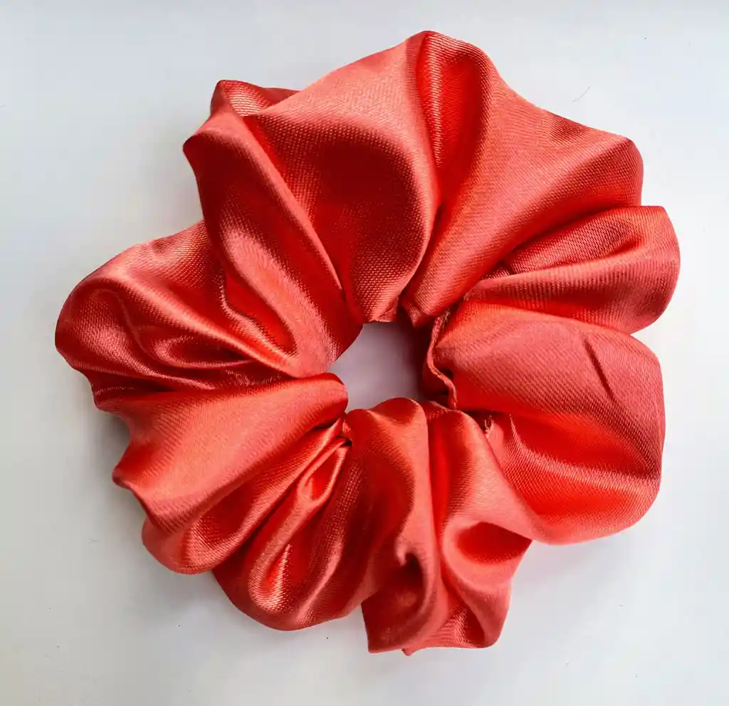 Bamba Scrunchies En Satín Durazno Baby Ref 746