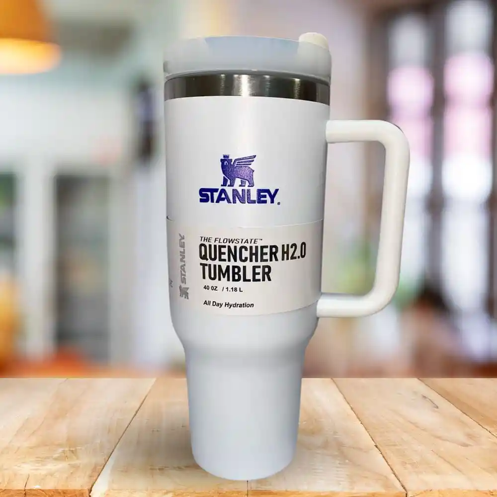 Termo Stanley Quencher Genérico 1.1 40 Oz Acero Inoxodable Blanco Con Azul Rey