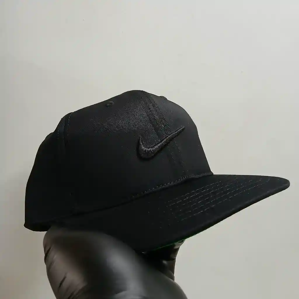 Gorra Nike