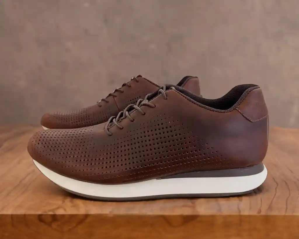 Tenis En Cuero Para Hombre Color Miel Café