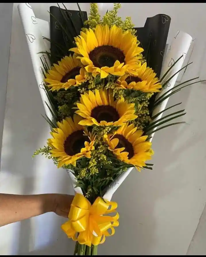 Ramillete De Girasoles