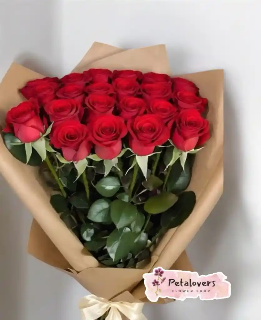 Ramo Amor Y Amistad De 24 Rosas Rojas Premium