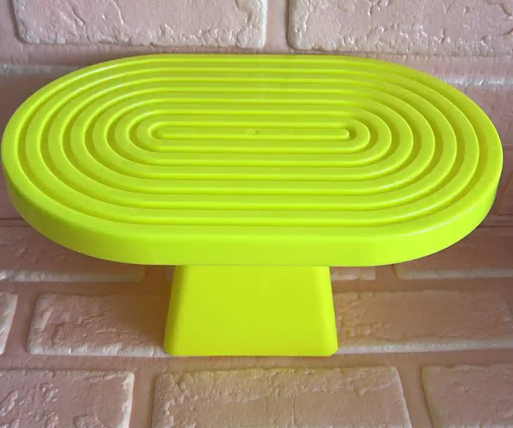 Soporte O Base Para Tortas Ovalada Amarilla Neon