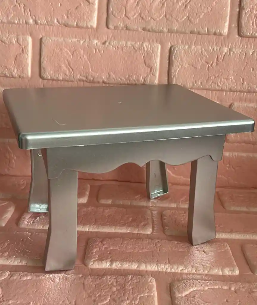 Soporte O Base Para Tortas Cuadrada Mesa Plateada