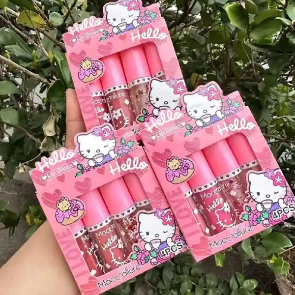 Set X4 Hello Kitty Mocmallure