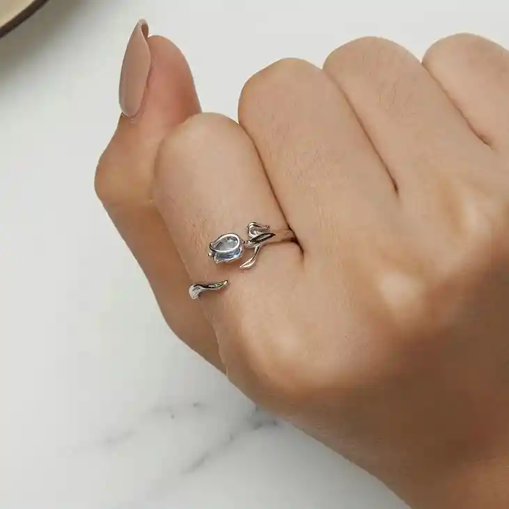 Anillo Ajustable Para Mujer Flor Tulipán En Plata 925