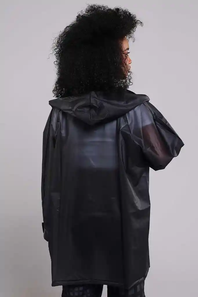 Capa Impermeable Negra Translucid M