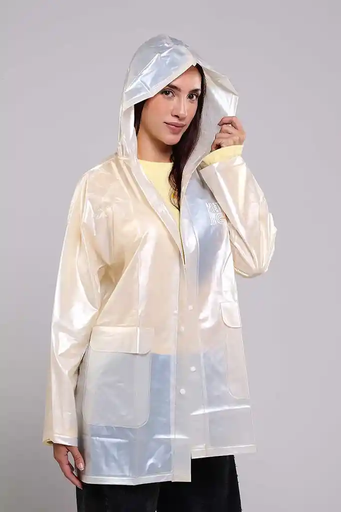 Capa Impermeable Perla Cream M