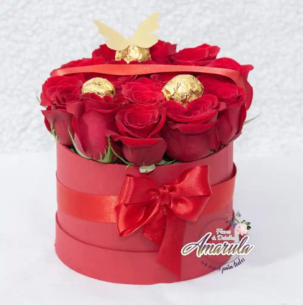 Caja Mini De Rosas Con Chocolates
