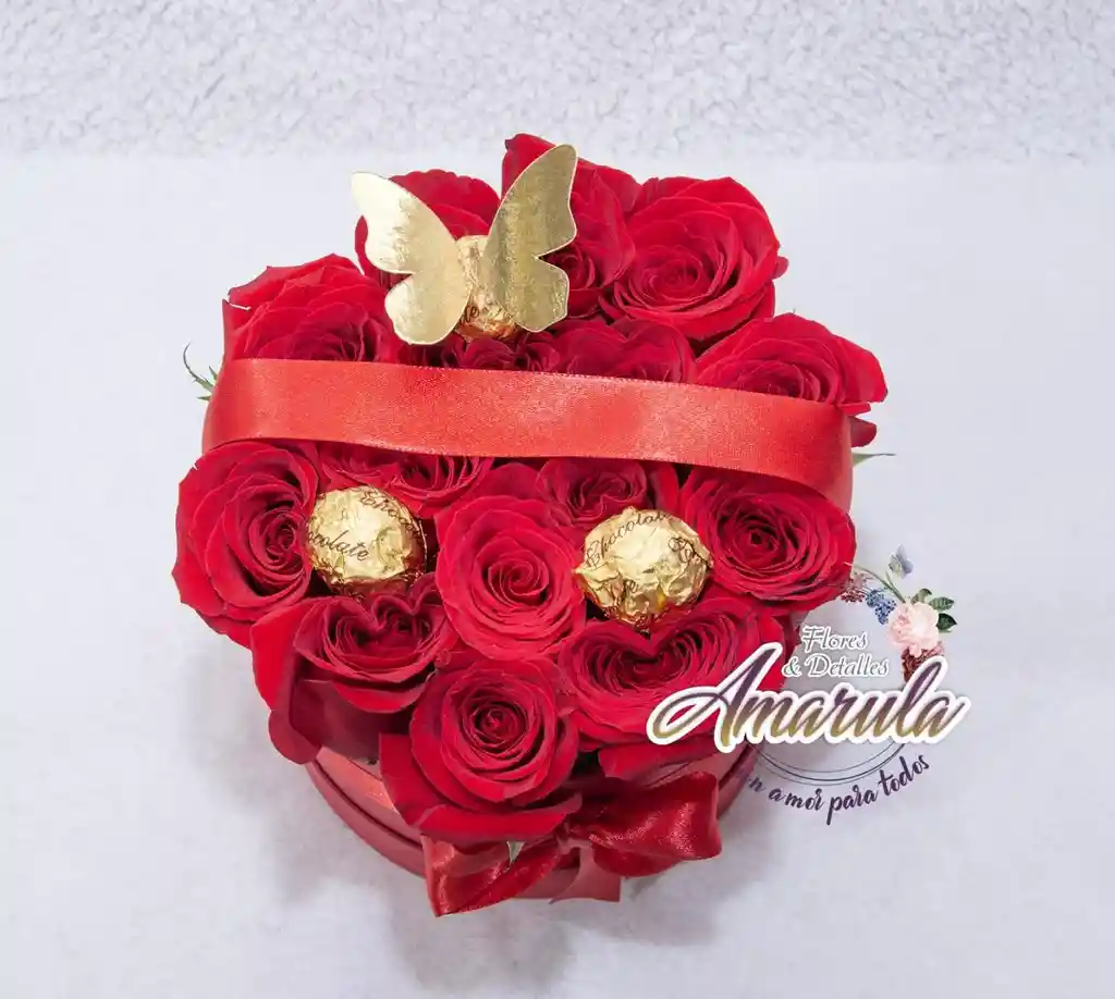 Caja Mini De Rosas Con Chocolates