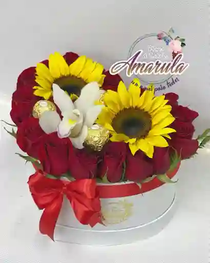 Caja De Rosas, Girasol Y Orquidea