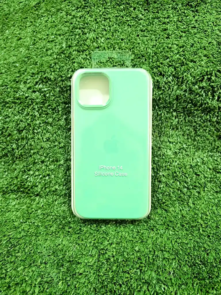 Iphone 14 | Silicone Case | Forro Rigido | Funda Antihumendad | Carcasa Protectora | Full Proteccion | Color*