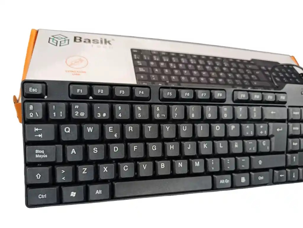 Teclado Alambrico Para Pc O Portatil Con Letra Ñ