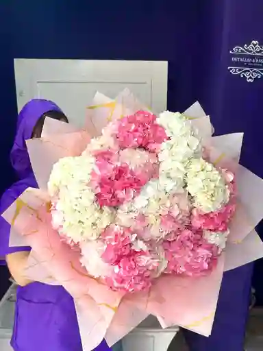 Ramo Gigante De Hortensias