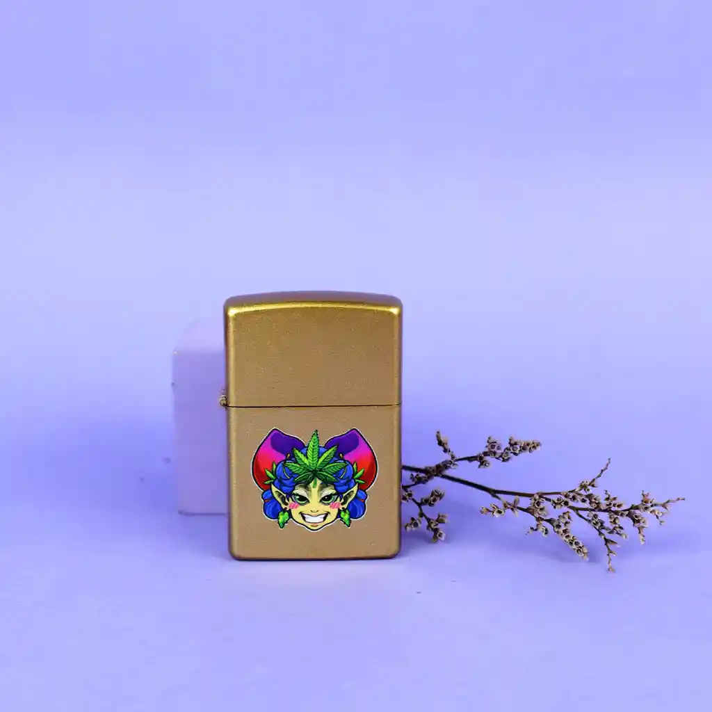 Encendedor Zippo Dorado